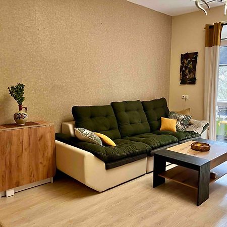 Cozy 2Br Oasis In Central Burgas City Exteriér fotografie