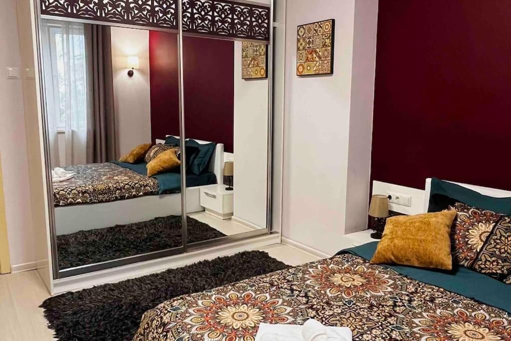 Cozy 2Br Oasis In Central Burgas City Exteriér fotografie