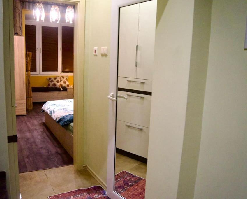 Cozy 2Br Oasis In Central Burgas City Exteriér fotografie